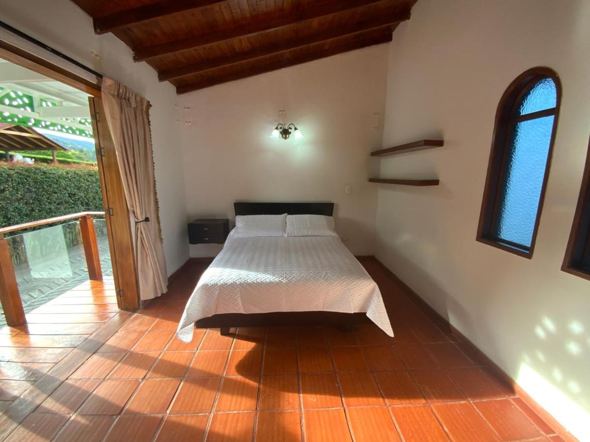 Finca Hotel 12 Palmas- Aeropuerto Jmc Rionegro Buitenkant foto